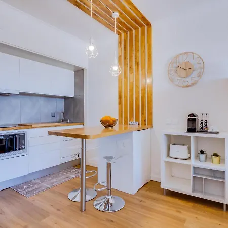 Al - Be Happy Apartment